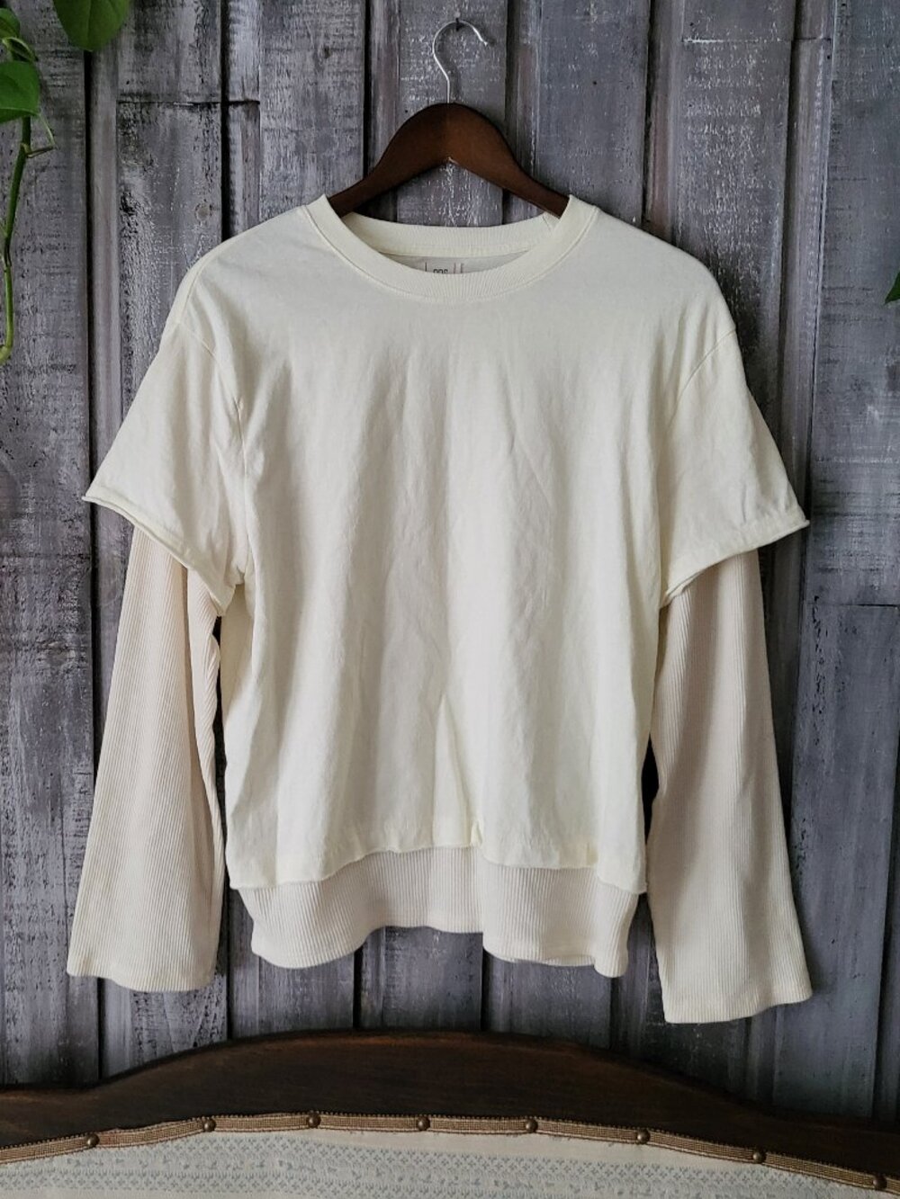 BDG Urban Outfitters Cream Double Layer Long Sleeve Tee Shirt Small